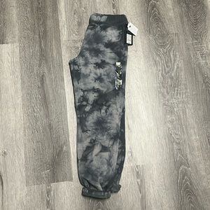 NWT kids joggers l(10/12)